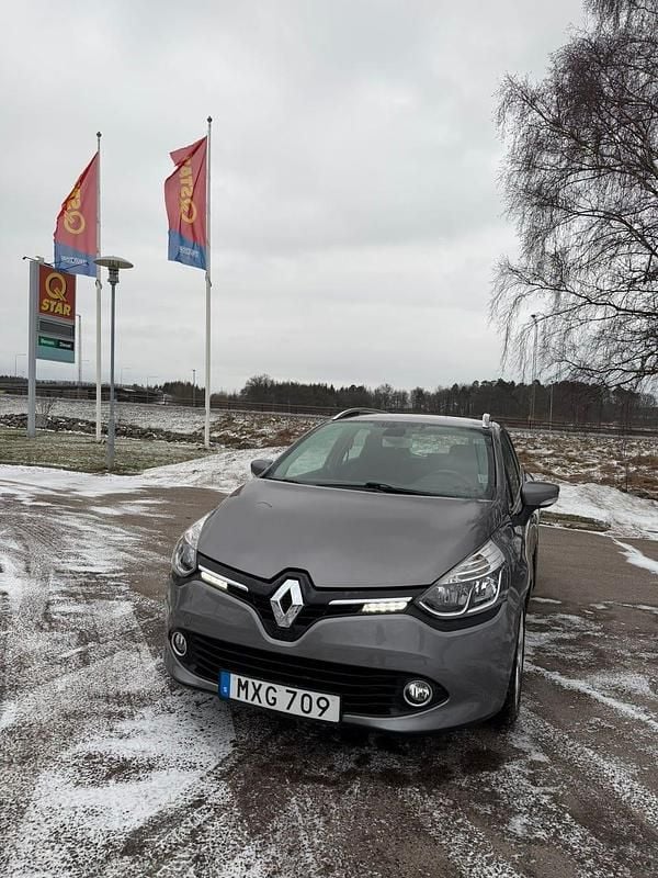 Begagnad Renault Clio IV 90 HK (66 kW) 2016 Kombi
