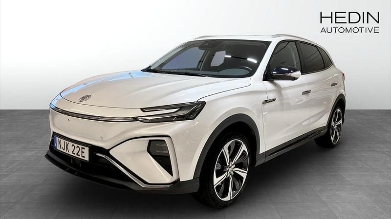 Vit (white) Begagnad 2022 MG Marvel R Performance SUV | 289 900 kr - Bild 1/4
