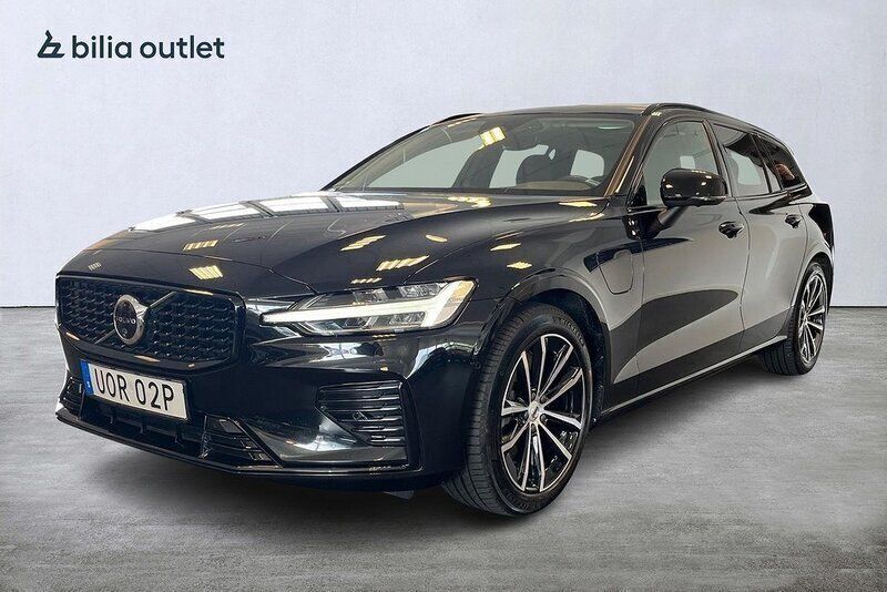 Svart Begagnad 2023 Volvo V60 Plus Kombi | 439 900 kr (Marknadspris) - Bild 1/4