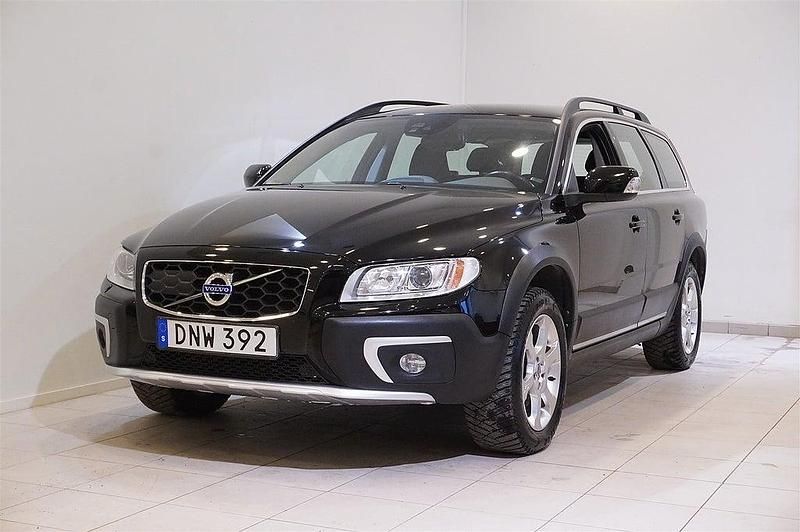 Svart Begagnad 2016 Volvo XC70 Momentum Kombi | 269 900 kr (Dyr) - Bild 1/4