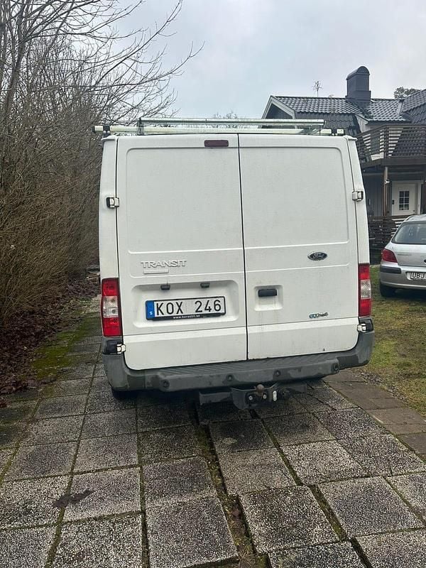 Begagnad Ford Transit 115 HK (84 kW) 2010