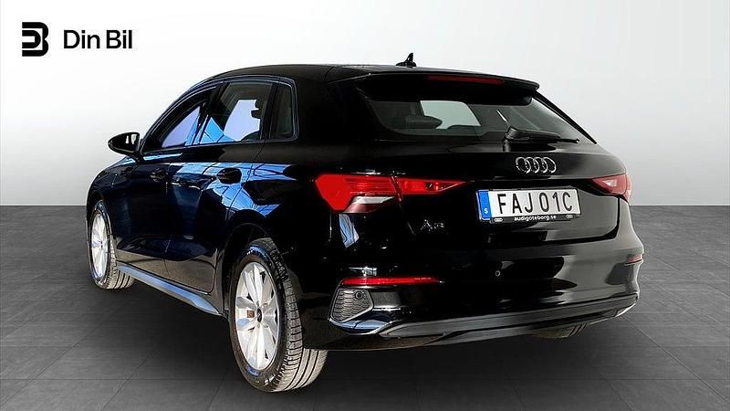 Begagnad Audi A3 Sportback Proline 150 HK (110 kW) 2022 Svart Halvkombi