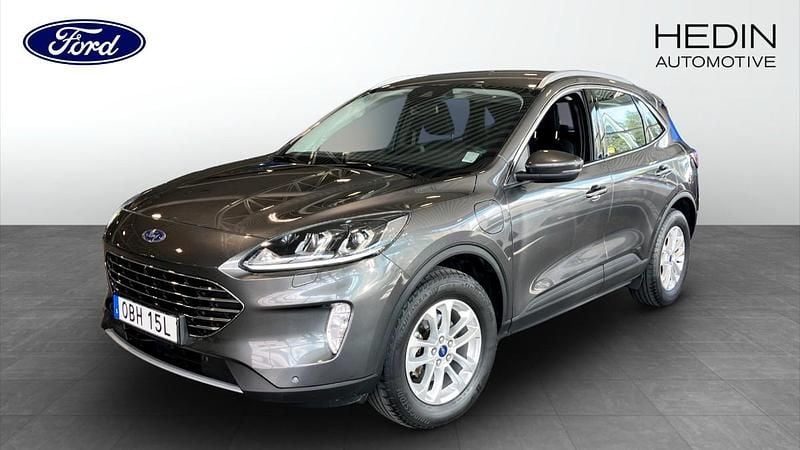 Grå (black) Begagnad 2022 Ford Kuga Titanium SUV | 259 900 kr (Marknadspris) - Bild 1/4