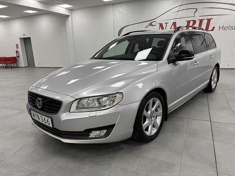Silver Begagnad 2014 Volvo V70 Dynamic Kombi | 134 900 kr (Lite dyr) - Bild 1/4