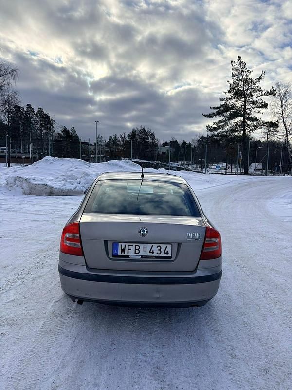 Begagnad Skoda Octavia 102 HK (75 kW) 2007