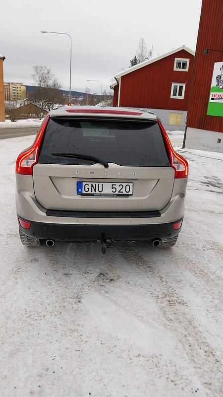 Begagnad Volvo XC60 224 HK (164 kW) 2011 SUV