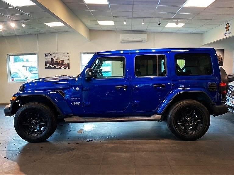 Blå Begagnad 2018 Jeep Wrangler Unlimited SUV | 449 000 kr - Bild 1/4