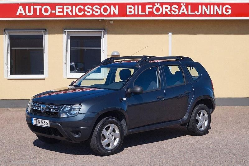 Mörkgrå Begagnad 2016 Dacia Duster Ambiance SUV | 79 900 kr (Marknadspris) - Bild 1/4