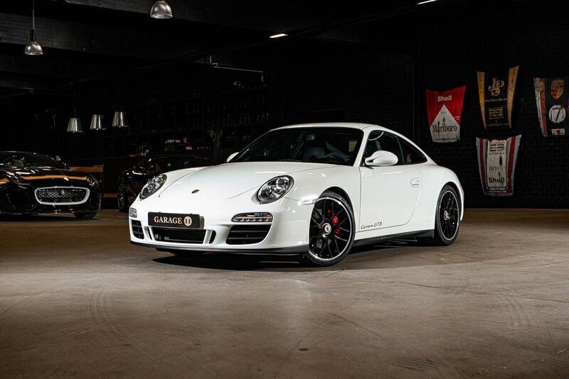 Begagnad 2011 Porsche 911 Carrera GTS Sportkupé | 1 096 000 kr - Bild 1/4