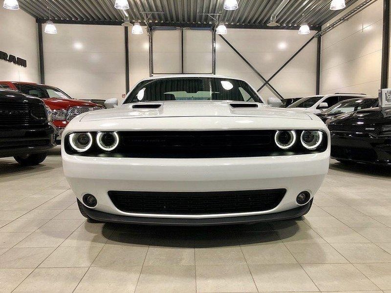 Dodge challenger 3 6