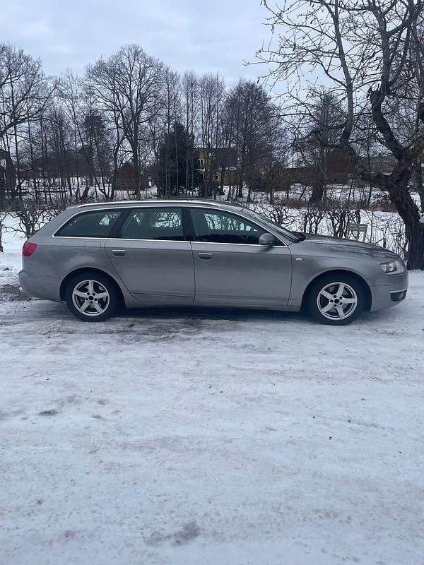 Begagnad Audi A6 255 HK (187 kW) 2006 Kombi