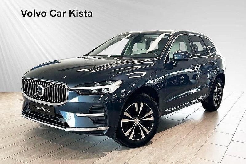 Mörkblå Begagnad 2023 Volvo XC60 Core SUV | 429 900 kr (Bra pris) - Bild 1/3
