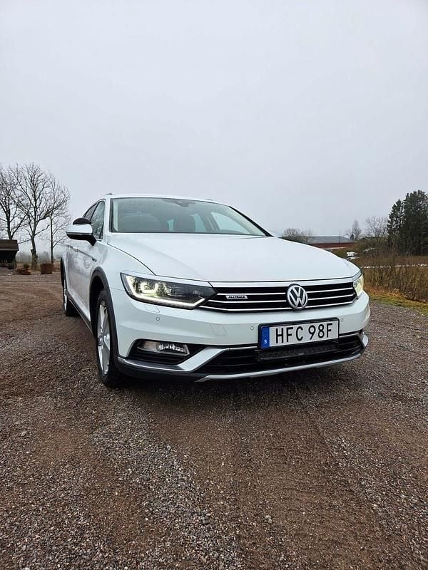 Begagnad VW Passat Alltrack 190 HK (139 kW) 2019 Kombi