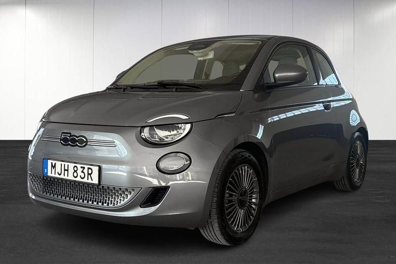 Begagnad 2022 Fiat 500e Icon Halvkombi | 219 900 kr - Bild 1/4