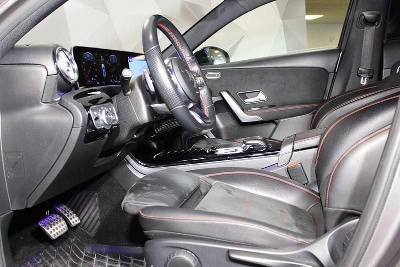 Begagnad Mercedes A200 AMG 163 HK (119 kW) 2019 Grå