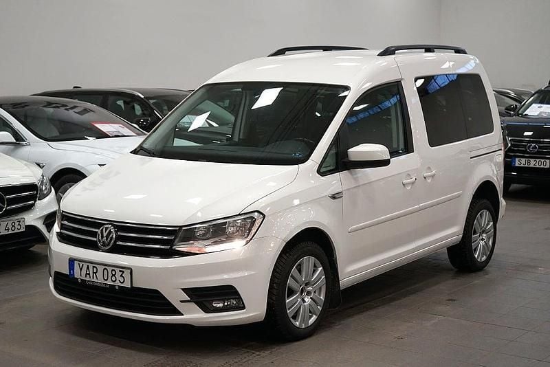 Begagnad VW Caddy 150 HK (110 kW) 2015 Vit Minibuss
