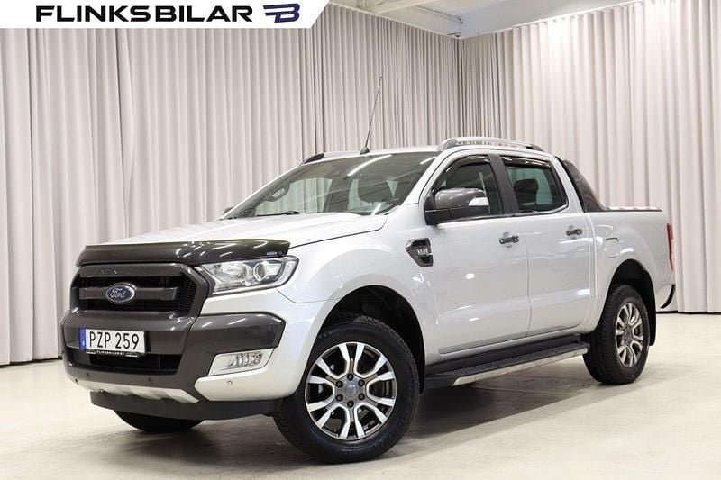 Grå (silver metallic) Begagnad 2018 Ford Ranger Wildtrack Pickup | 249 900 kr (Bra pris) - Bild 1/4