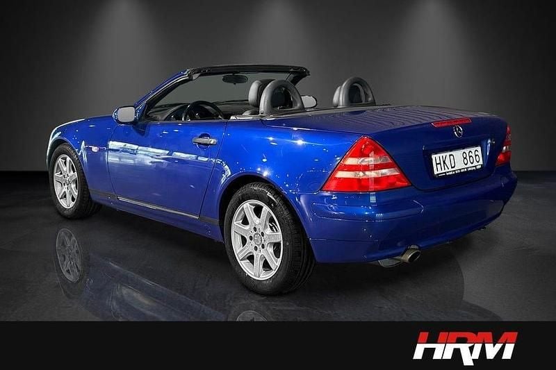 Begagnad Mercedes SLK200 193 HK (141 kW) 1997 Blå Cab