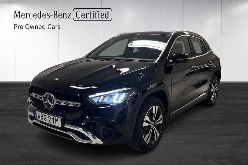 Svart Begagnad 2024 Mercedes GLA250 SUV | 449 900 kr - Bild 1/4