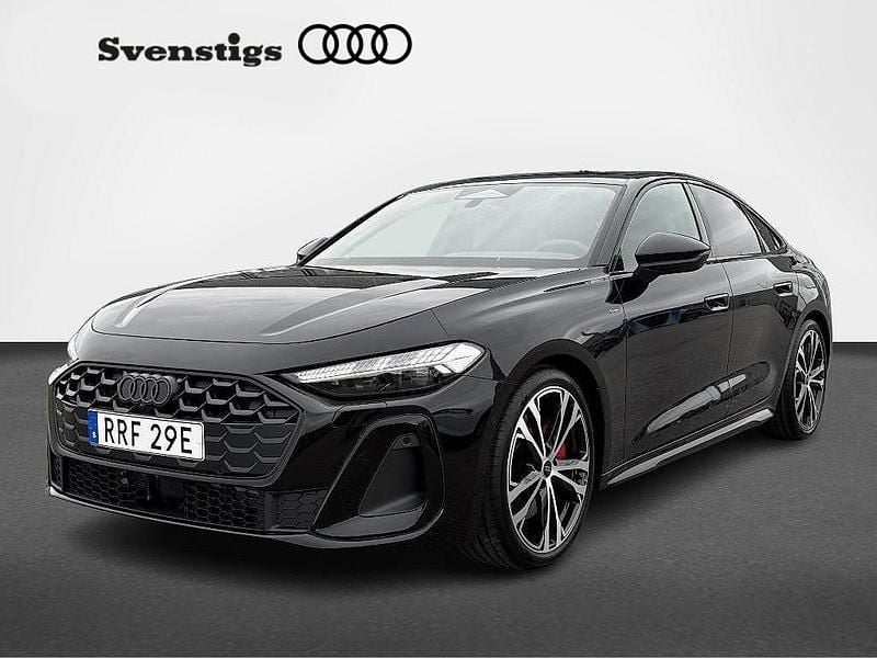 Svart (mytsvart metallic) Ny 2025 Audi A5 Sportback S-Line Halvkombi | 772 300 kr - Bild 1/4