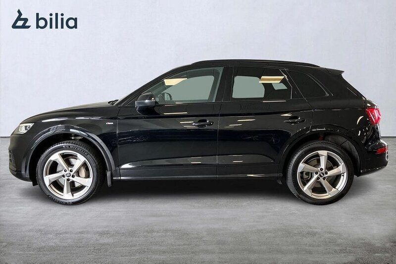 Svart Begagnad 2017 Audi Q5 S-Line SUV | 299 900 kr (Marknadspris) - Bild 1/3