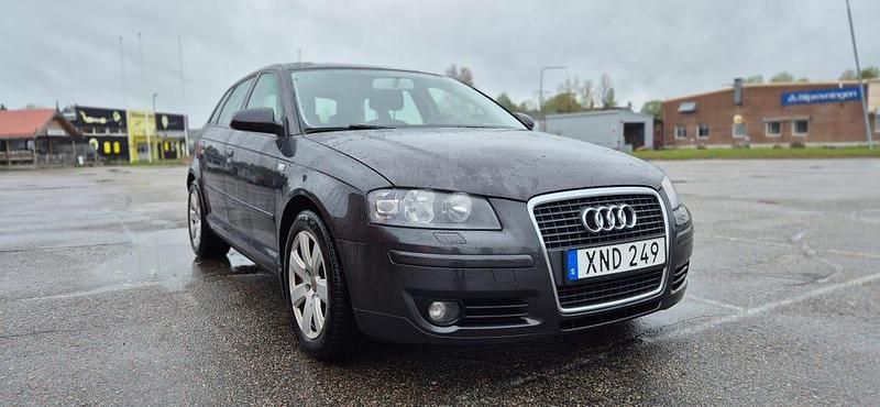 Lavagrå pärleffekt lz7l Begagnad 2008 Audi A3 Sportback Proline Halvkombi | 56 000 kr (Dyr) - Bild 1/4