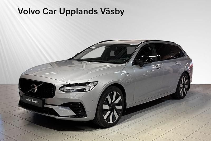 Silver Begagnad 2024 Volvo V90 Plus Kombi | 484 900 kr (Bra pris) - Bild 1/3