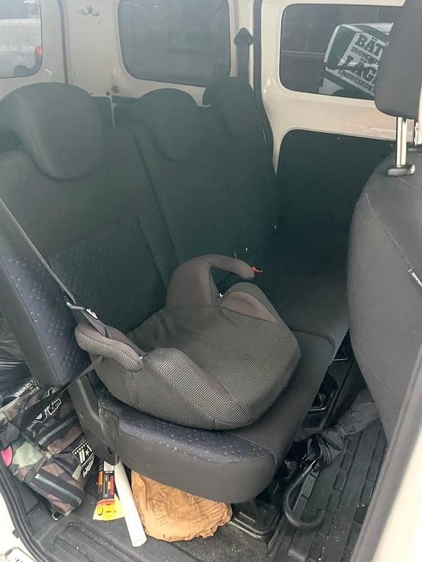 Begagnad Nissan NV200 90 HK (66 kW) 2014 Minibuss