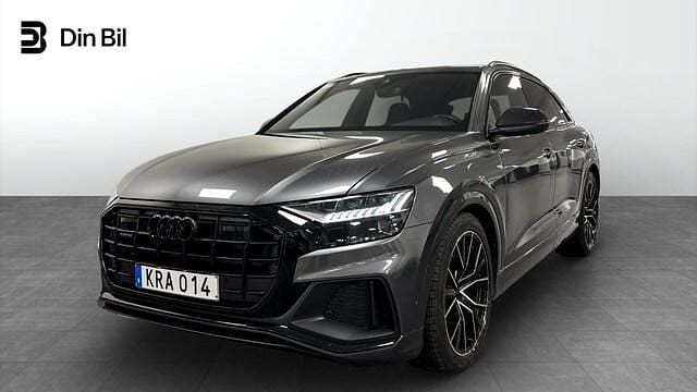 Daytonagrå pärleffekt Begagnad 2022 Audi Q8 S-Line SUV | 799 000 kr (Dyr) - Bild 1/4