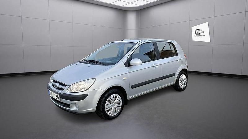 Begagnad Hyundai Getz 88 HK (64 kW) 2006 Silver Halvkombi