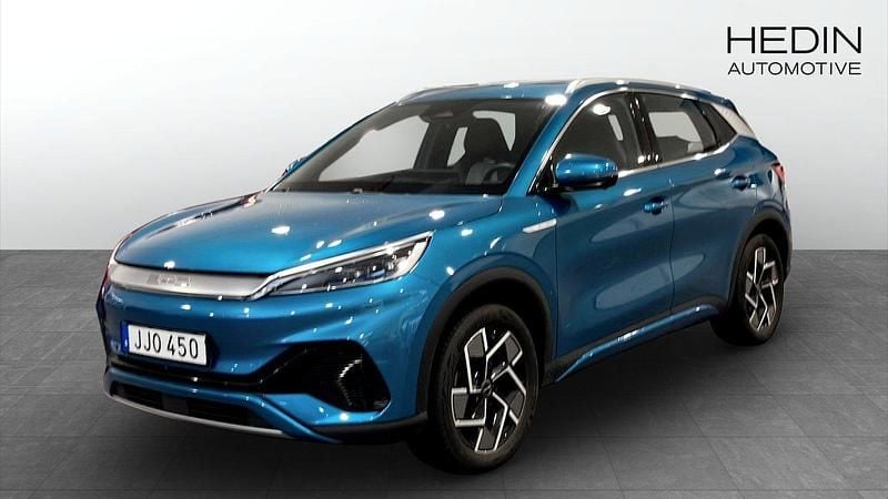 Blå (blue) Begagnad 2022 BYD Atto 3 Design SUV | 279 900 kr (Marknadspris) - Bild 1/4