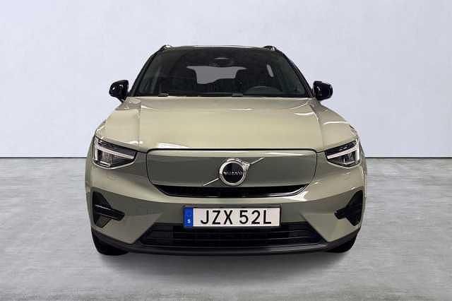 Begagnad Volvo XC40 Single Motor 175 kW (238 HK) 2022 Grön SUV