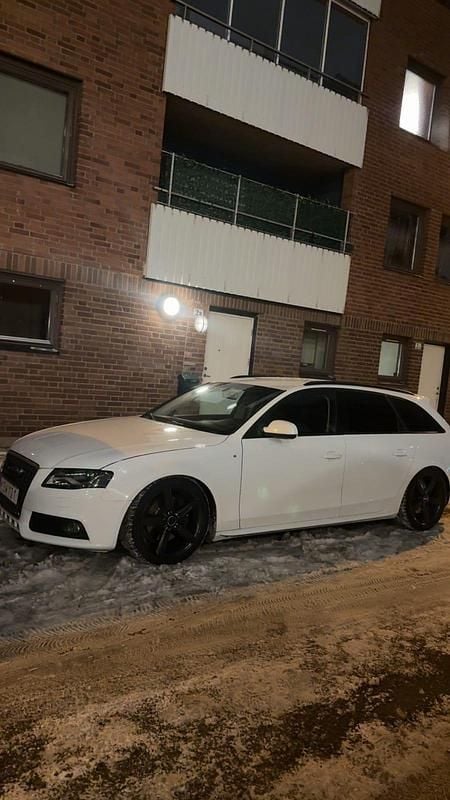 Begagnad Audi A4 211 HK (155 kW) 2011 Kombi