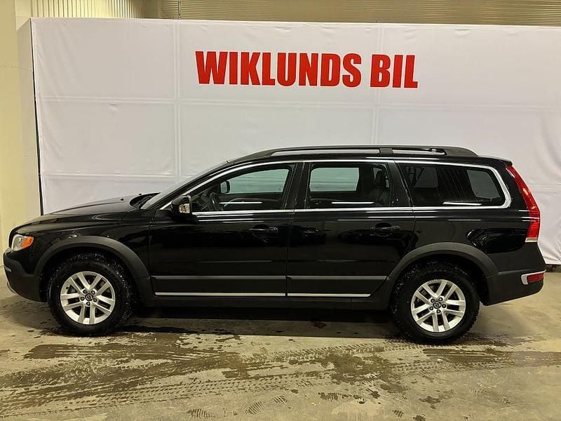 Begagnad Volvo XC70 Summum 181 HK (133 kW) 2014 Svart Kombi