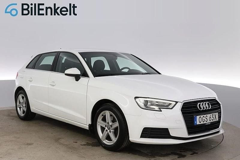 Vit Begagnad 2019 Audi A3 Proline Sedan | 158 800 kr (Marknadspris) - Bild 1/4
