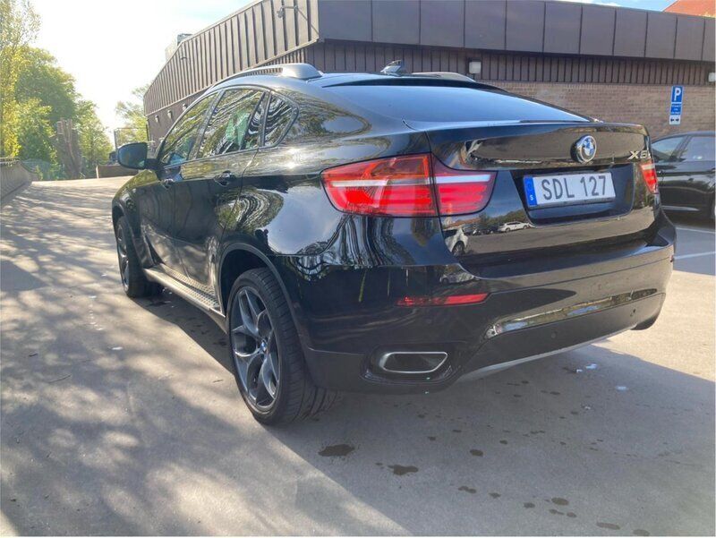 Svart Begagnad 2012 BMW X6 Sport Line SUV | 185 000 kr (Bra pris) - Bild 1/4