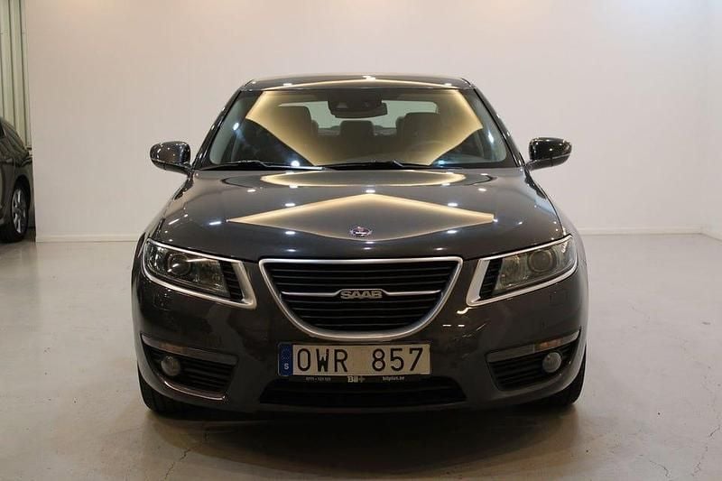 Begagnad Saab 9-5 Vector 160 HK (117 kW) 2010 Mörkgrå (grå) Sedan