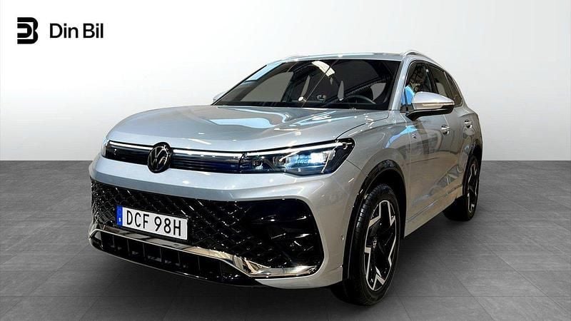 Silver Begagnad 2025 VW Tiguan R SUV | 489 900 kr (Lite dyr) - Bild 1/4