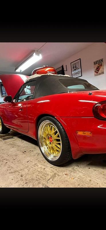 Begagnad 2002 Mazda MX5 Cab | 100 000 kr (Marknadspris) - Bild 1/3