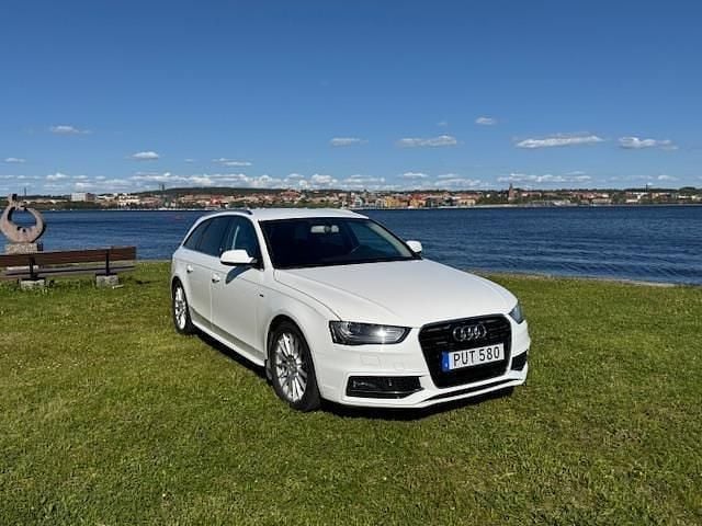 Vit Begagnad 2015 Audi A4 S-Line Kombi | 152 000 kr (Marknadspris) - Bild 1/4