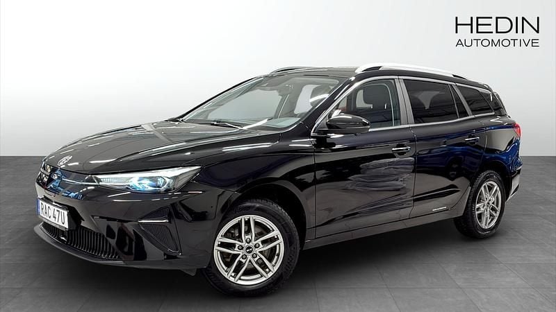 Svart Begagnad 2022 MG MG5 EV Luxury Kombi | 204 900 kr (Marknadspris) - Bild 1/4