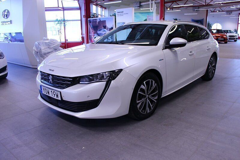 Vit Begagnad 2021 Peugeot 508 Kombi | 227 000 kr (Marknadspris) - Bild 1/4