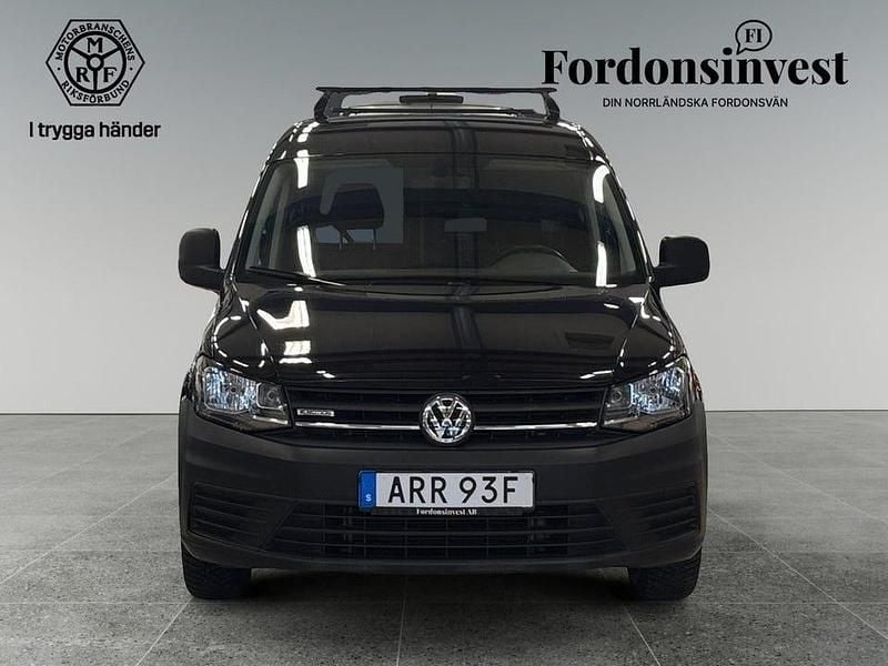 Begagnad VW Caddy 122 HK (89 kW) 2019 Svart Minibuss