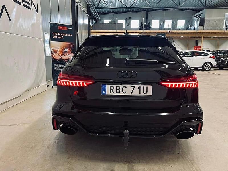 Begagnad Audi RS6 Performance 630 HK (463 kW) 2024 Svart Kombi