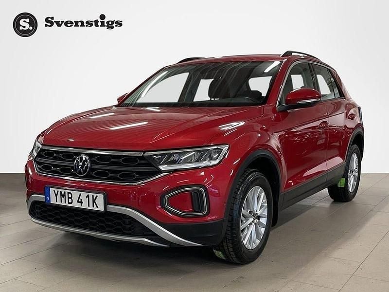 Kings red metallic Begagnad 2022 VW T-Roc SUV | 264 700 kr (Marknadspris) - Bild 1/4