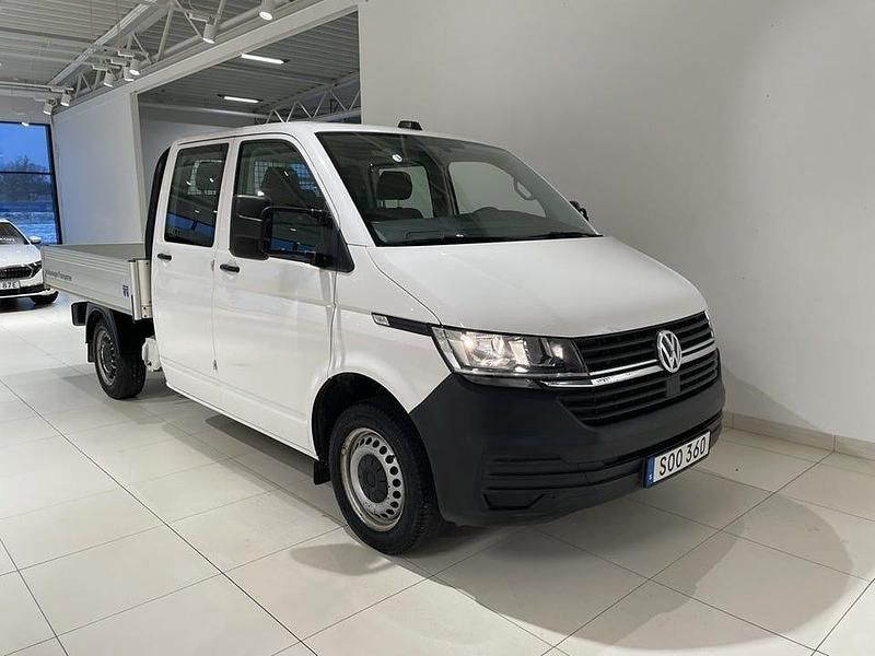 Vit Begagnad 2021 VW Transporter Van | 347 000 kr - Bild 1/4