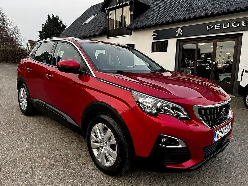 Begagnad Peugeot 3008 Active 120 HK (88 kW) 2016 Röd metallic SUV