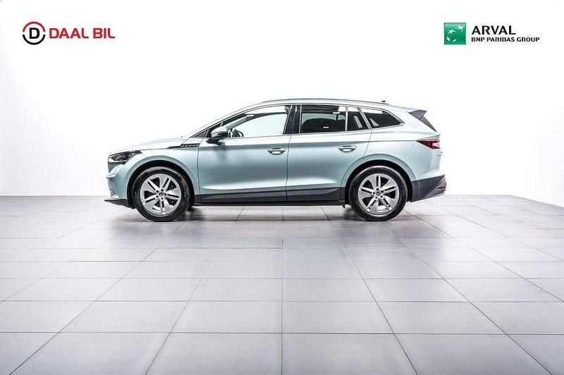 Silver Begagnad 2022 Skoda Enyaq iV SUV | 379 700 kr (Superpris) - Bild 1/4