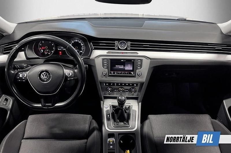 Begagnad VW Passat 150 HK (110 kW) 2016 Vit Kombi