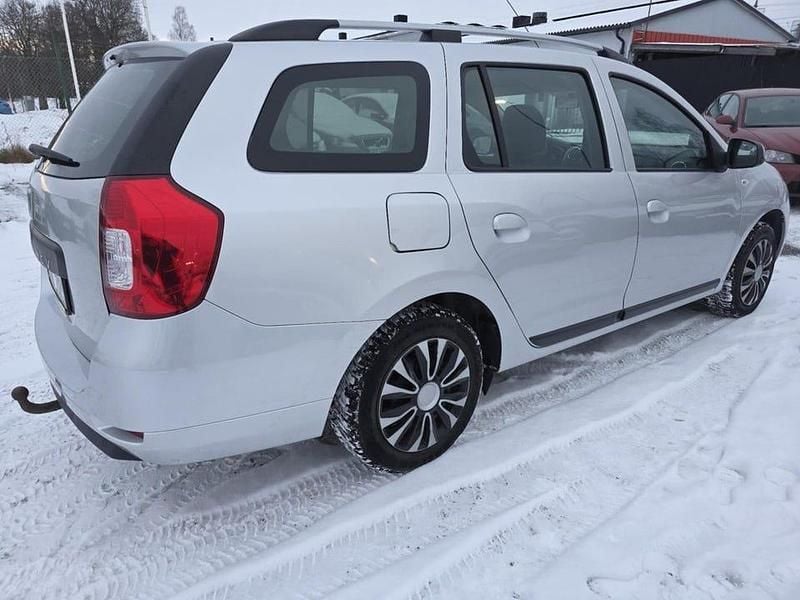 Begagnad Dacia Logan MCV 90 HK (66 kW) 2014 Silver